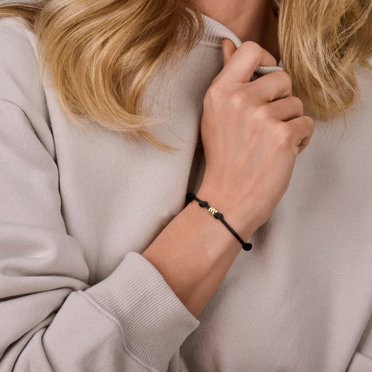 Satijn Armband Trio Zwart detail